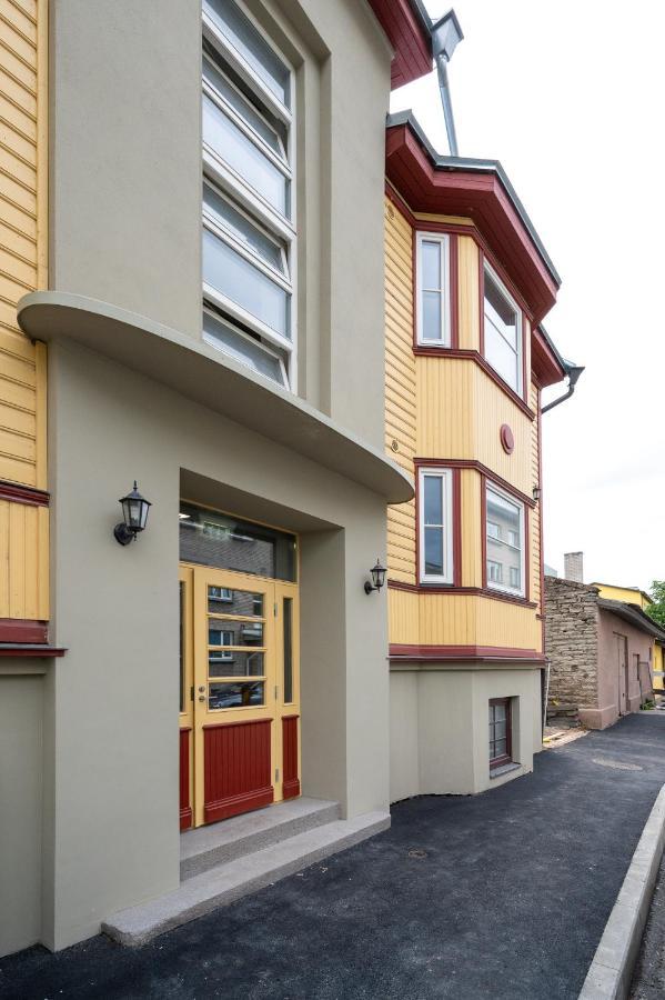 Brand New, Cozy And Quiet 1 Bedroom Apartment, Free Parking タリン エクステリア 写真