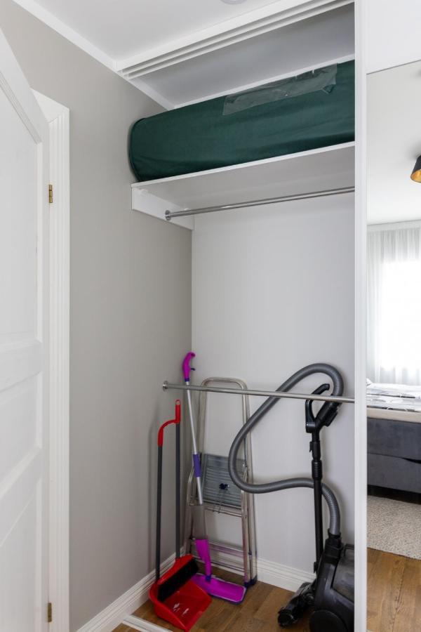Brand New, Cozy And Quiet 1 Bedroom Apartment, Free Parking タリン エクステリア 写真