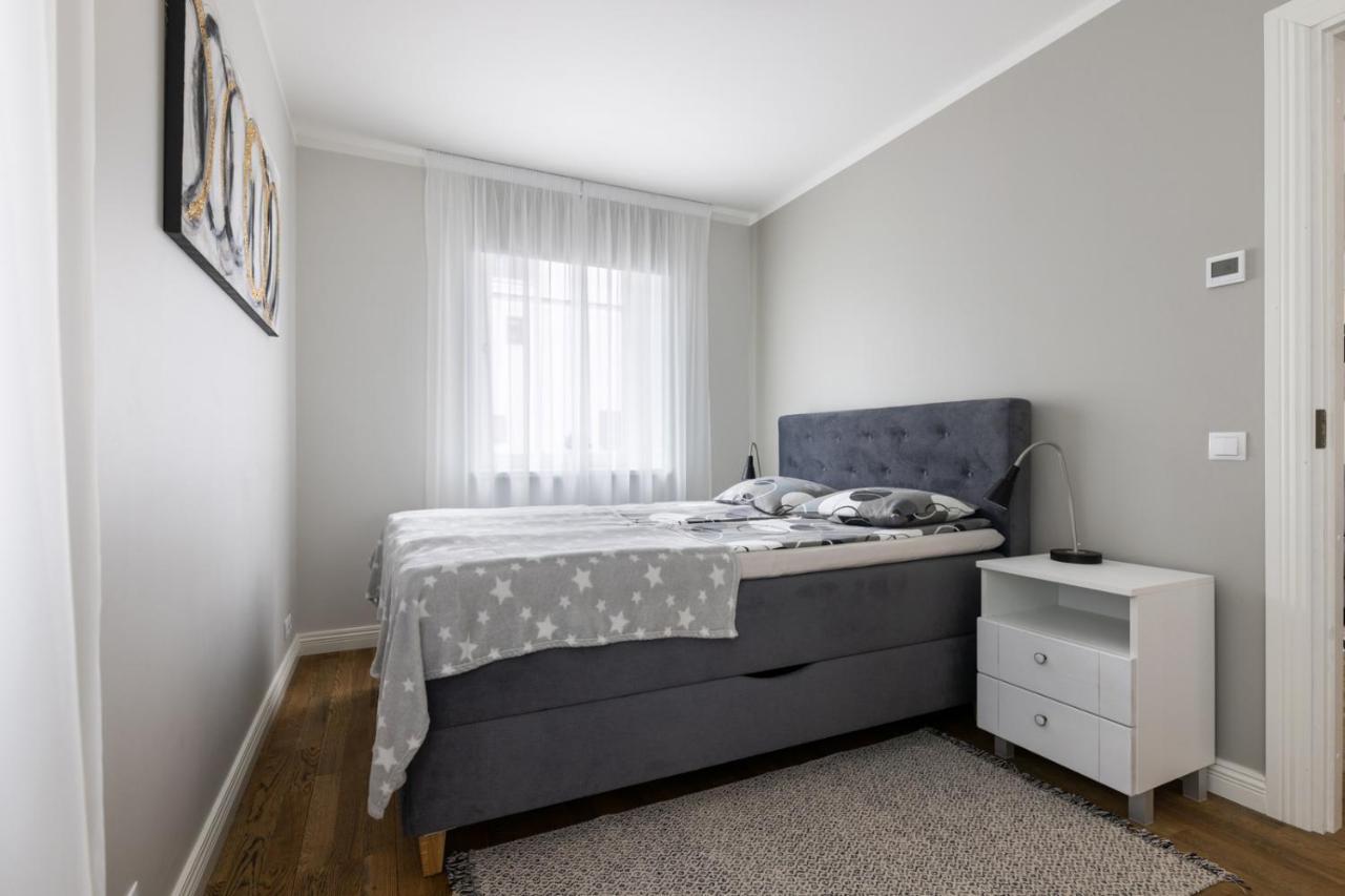 Brand New, Cozy And Quiet 1 Bedroom Apartment, Free Parking タリン エクステリア 写真